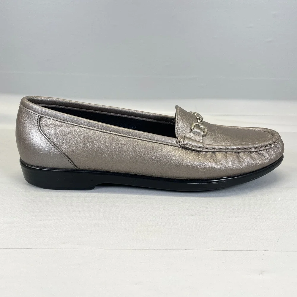 SAS Metro Horsebit Loafers Womens Size 9.5 M Gray Silver Leather Tripad Shoes